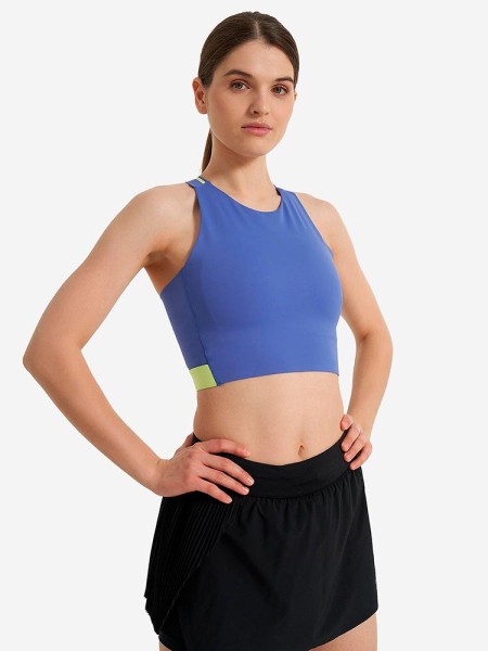 В чем бегать летом: подборка стильной спортивной одежды В чем бегать летом: подборка стильной спортивной одежды