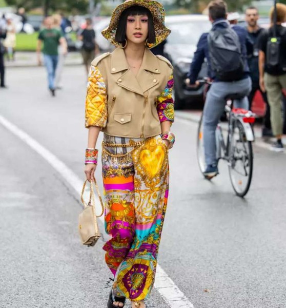 Шик, блеск, красота: тренд сезона — атласные палаццо, как вписать в гардероб Шик, блеск, красота: тренд сезона — атласные палаццо, как вписать в гардероб