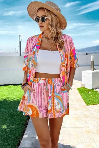 Топ-10 летних трендов в моде: советы стилиста
Топ-10 летних трендов в моде: советы стилиста