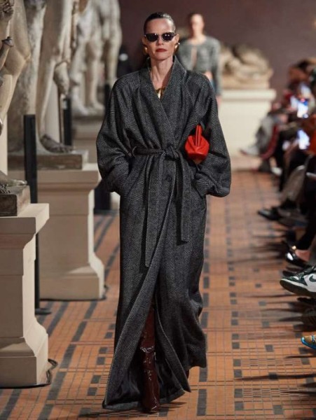 Осенняя капсула: 5 вещей, которые вам точно понадобятся уже скоро Осенняя капсула: 5 вещей, которые вам точно понадобятся уже скоро