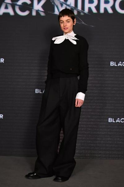 
                Мода на пикси: от Эммы Стоун до Бри Ларсон            