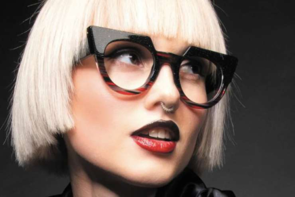 Деловой взгляд: тренды очков, которые сделают ваш образ умным и стильным Деловой взгляд: тренды очков, которые сделают ваш образ умным и стильным