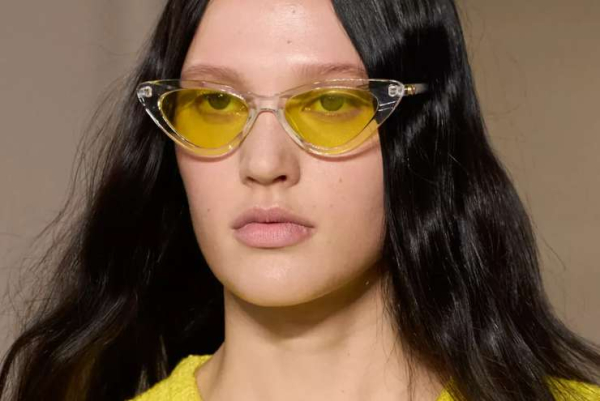 Деловой взгляд: тренды очков, которые сделают ваш образ умным и стильным Деловой взгляд: тренды очков, которые сделают ваш образ умным и стильным