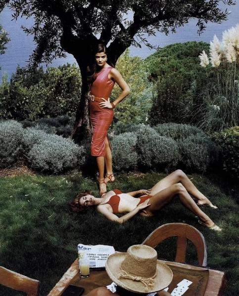 Синди Кроуфорд опубликовала редкие ретрофото в бикини
Синди Кроуфорд опубликовала редкие ретрофото в бикини