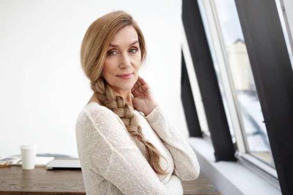 После 40 уже стыдно: колорист развенчал мифы о возрастных окрашиваниях После 40 уже стыдно: колорист развенчал мифы о возрастных окрашиваниях