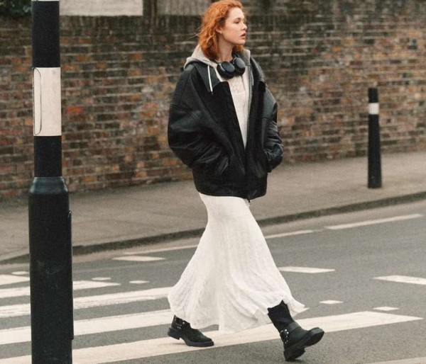 Мне нужна твоя одежда и мотоцикл: как носить осенью байкерские ботинки или сапоги Мне нужна твоя одежда и мотоцикл: как носить осенью байкерские ботинки или сапоги