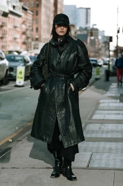 Мне нужна твоя одежда и мотоцикл: как носить осенью байкерские ботинки или сапоги Мне нужна твоя одежда и мотоцикл: как носить осенью байкерские ботинки или сапоги