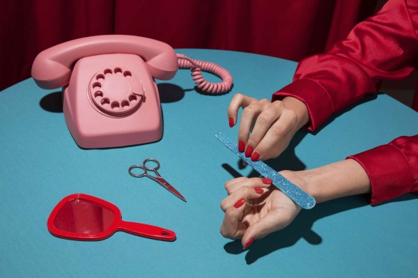 Ностальгия и стиль: топ−5 идей винтажного маникюра на осень Ностальгия и стиль: топ−5 идей винтажного маникюра на осень