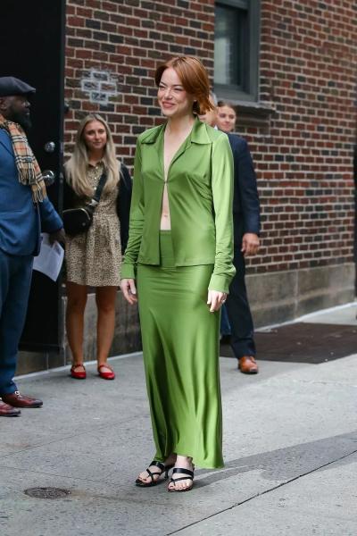 Эмма Стоун вышла в свет в культовом образе Гвинет Пэлтроу
Эмма Стоун вышла в свет в культовом образе Гвинет Пэлтроу