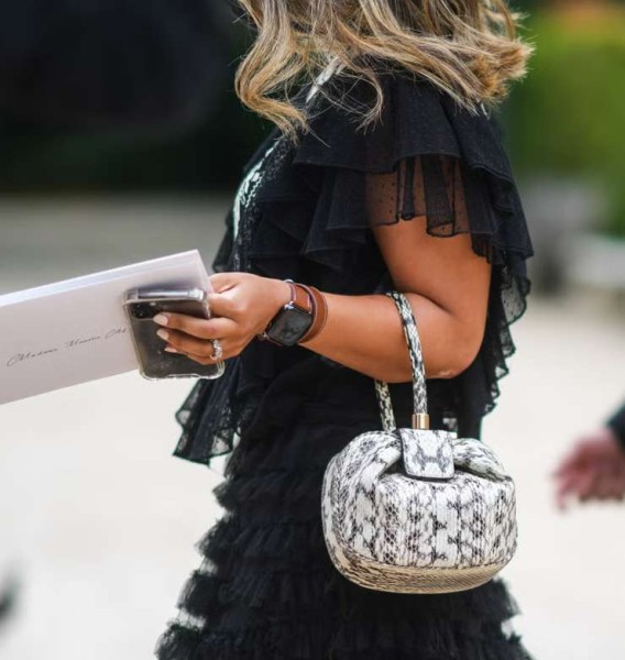 Делу время, потехе час: как модно носить часы в 2026 году Делу время, потехе час: как модно носить часы в 2026 году