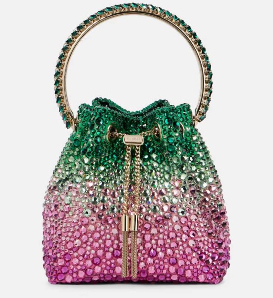 Идеальные вечерние сумки для Нового года 2026: от театральной классики до бархата Идеальные вечерние сумки для Нового года 2026: от театральной классики до бархата