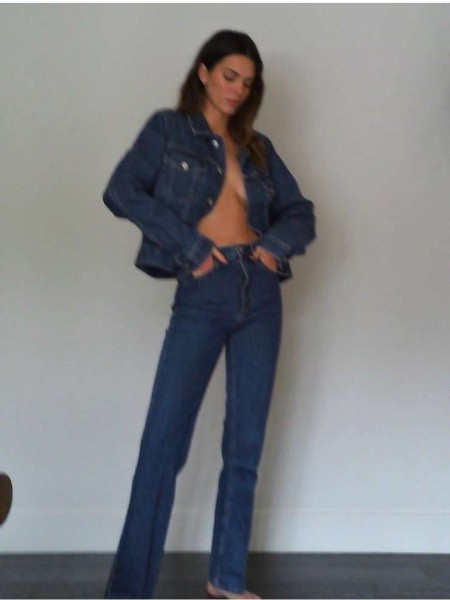 Модные джинсы 2026 года, от которых сходят с ума звезды: 4 модели, которые стройнят Модные джинсы 2026 года, от которых сходят с ума звезды: 4 модели, которые стройнят