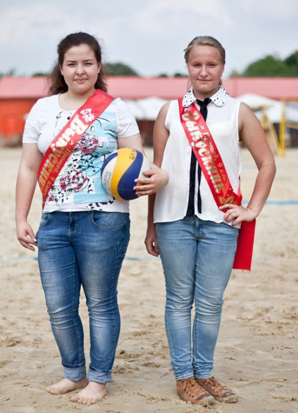 Красивые школьницы и красавица навсегда Красивые школьницы и красавица навсегда