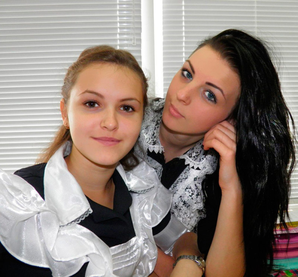 Красивые школьницы и красавица навсегда Красивые школьницы и красавица навсегда