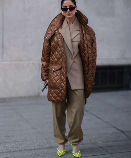 Гламурная телогрейка: как подобрать стеганую куртку и с чем носить этой осенью Гламурная телогрейка: как подобрать стеганую куртку и с чем носить этой осенью