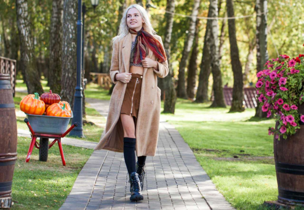 Гольфы этой осенью: советы стилиста для смелых и элегантных образов Гольфы этой осенью: советы стилиста для смелых и элегантных образов