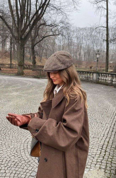 Мама, где моя панама: стилист назвала 3 трендовых головных убора осени