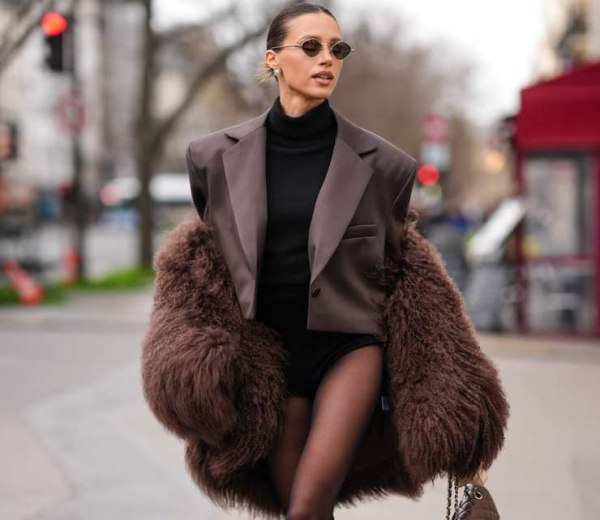 Модная палитра: главные оттенки осени−2025 и как их носить Модная палитра: главные оттенки осени−2025 и как их носить