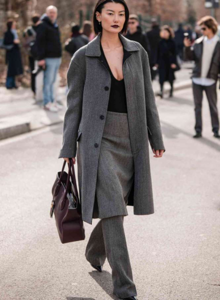 Не только в офис: как и с чем носить юбку-карандаш, советы стилиста