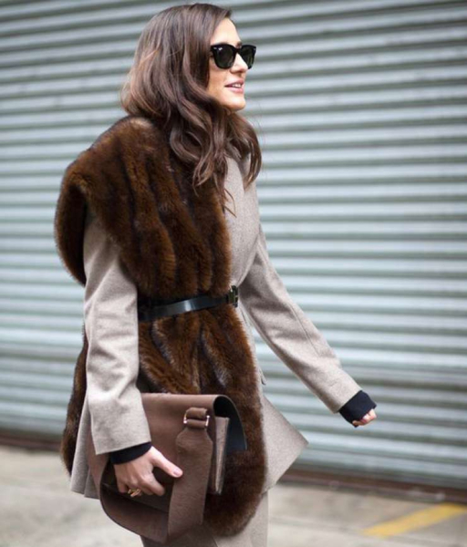 От ретро к тренду: горжетка, которая делает любой образ богаче и загадочнее