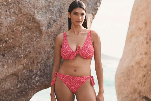 Роскошная красота: как подобрать купальник на фигуру с большой грудью Роскошная красота: как подобрать купальник на фигуру с большой грудью