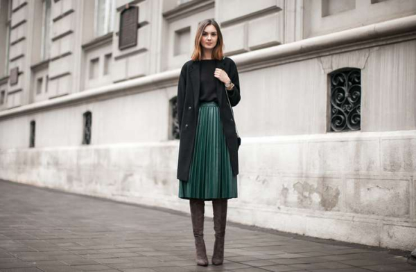 Самые модные юбки осени 2025: цвета и фасоны, советы стилиста