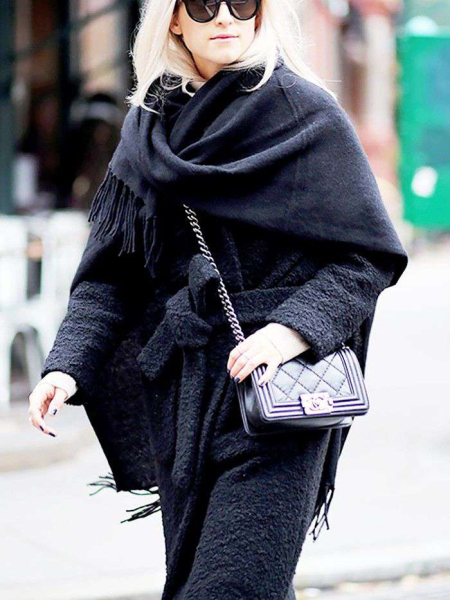 Шарфы, которые взорвали подиумы: 5 идей для шикарных образов