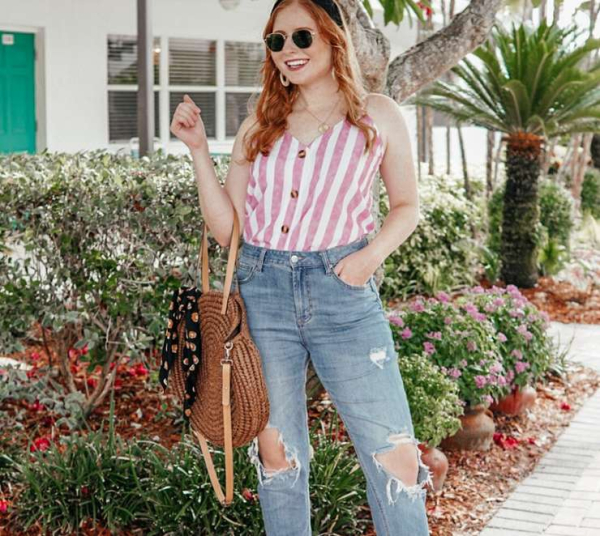 В пир и в мир: как создать модный образ с джинсами этим летом В пир и в мир: как создать модный образ с джинсами этим летом