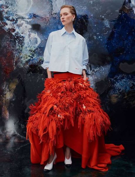 Женщина в белом: как носить главный цвет 2026 года Женщина в белом: как носить главный цвет 2026 года